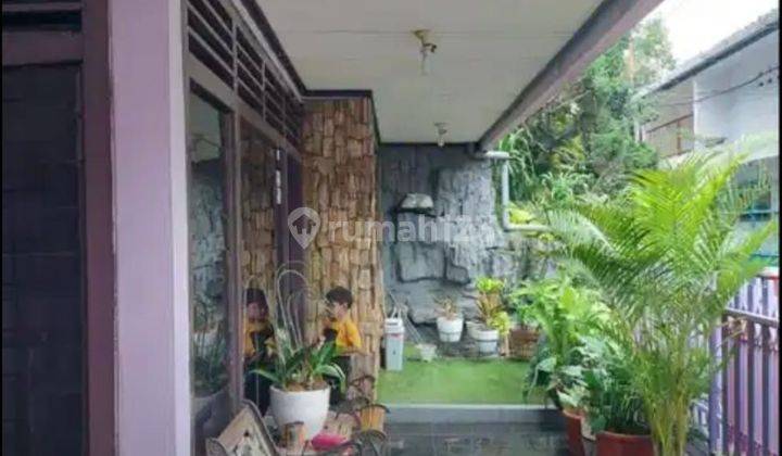 Rumah luas, nyaman di Pondok Bambu  2