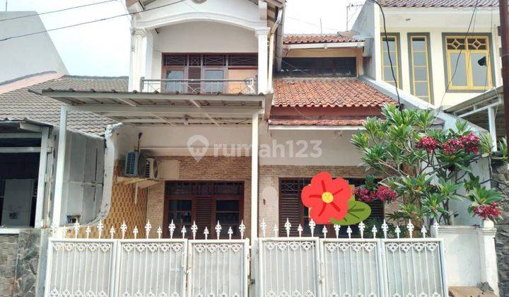 Rumah 2 Lantai Dgn 3 Kamar Tidur di Komplek Pondok Bambu, Duren Sawit 1