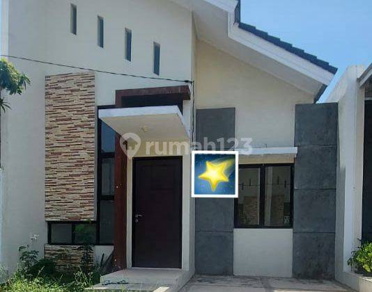 Di jual rumah standard di green ara cluster Damar. Harapan indah bekasi. 1