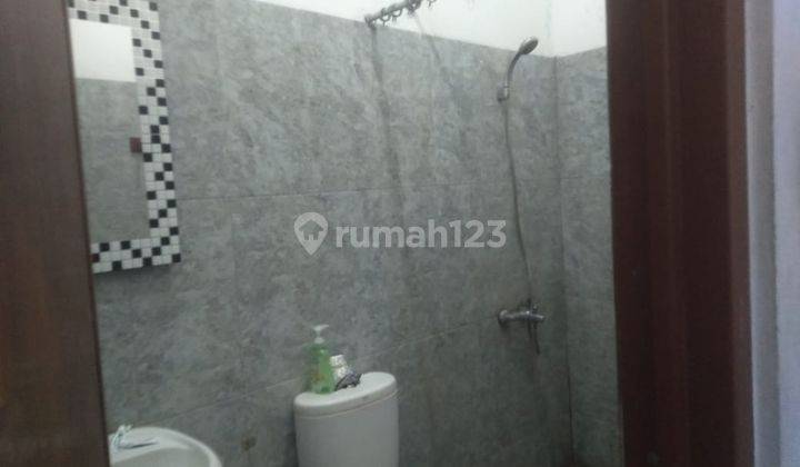 Dijual cepat Rumah 2 lantai, di Kompleks IKIP, Duren sawit, Jakarta Timur. 2