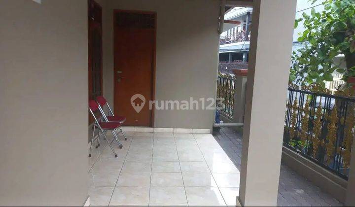 Dijual Rumah nyaman 2 lantai  di Lokasi Strategis, Utan Kayu, Matraman, Jakarta Timur 2