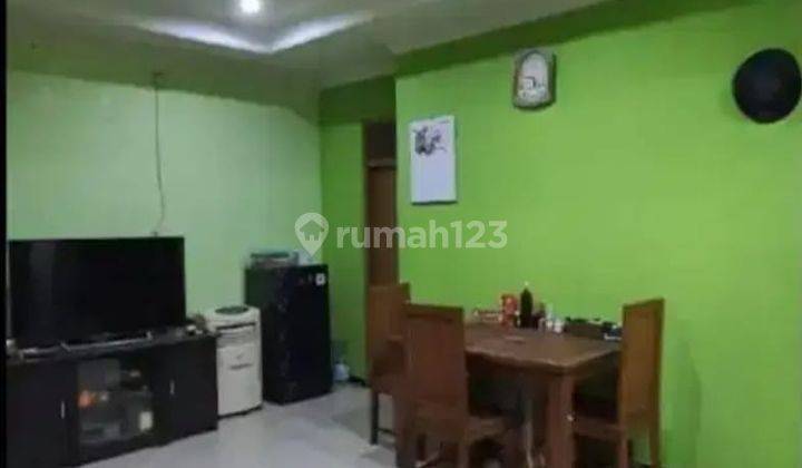 Dijual  Rumah 2 lantai siap huni strategis, daerah  Moncokerto, Utan Kayu Selatan, Jakarta Timur 2