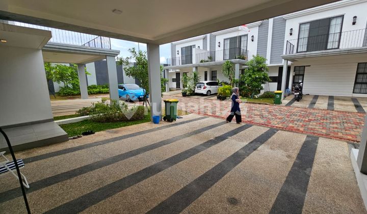 Comfortable, Greenery-Filled, and Strategically Located 2-Story House in Metland Menteng, Cakung, East Jakarta 2