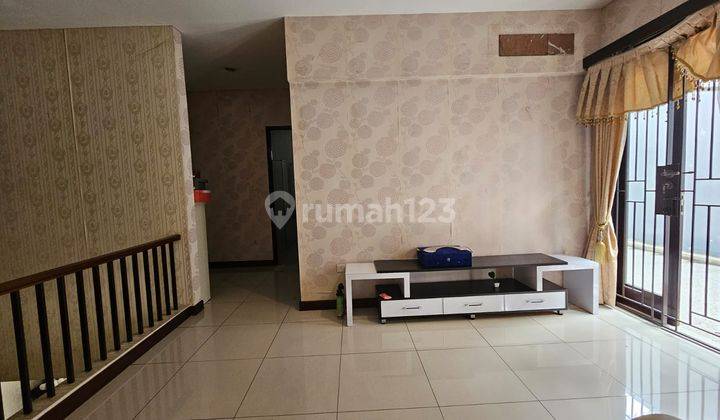 Dijual Rumah 2 Lantai , Rapi, di Asia Tropis, Harapan Indah 2, Bekasi 2