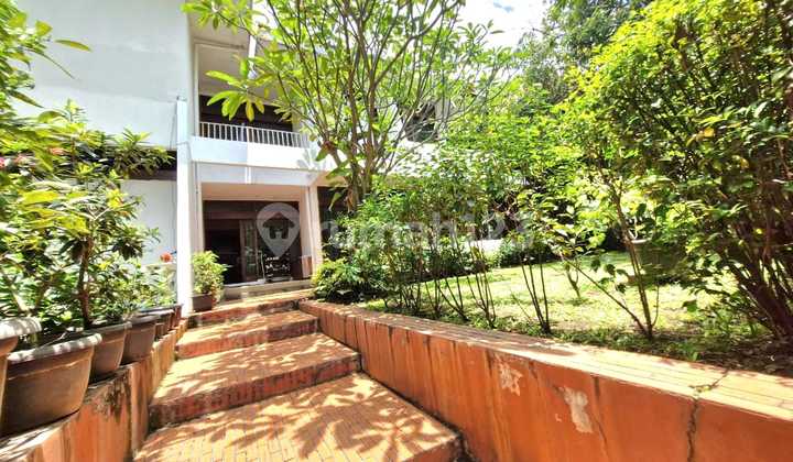 Dijual Rumah Hook Hitung Tanah di Pondok KelapanJakarta Timur