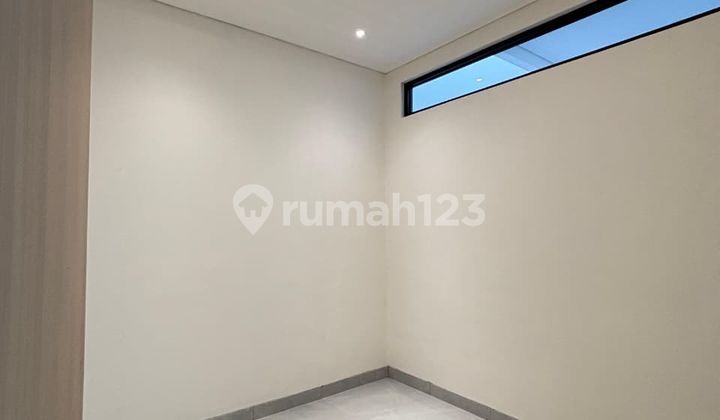 Dijual Rumah 1,5 Lantai Di Kelapa Puyuh Kelapa Gading Jakarta Utara 2