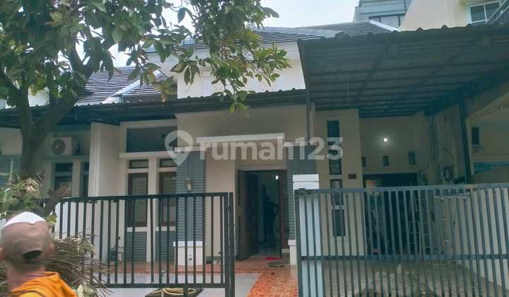 For Rent 2-Story House in Aralia Cluster Harapan Indah Bekasi