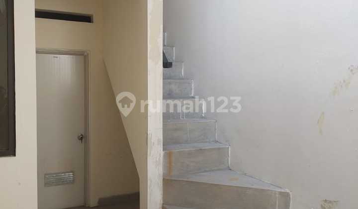 For Sale 2-Story House in Cluster Harmoni Harapan Indah 2 Bekasi 2