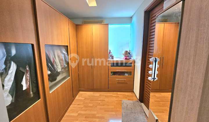 For Sale 3-story House in Rawamangun, East Jakarta 2