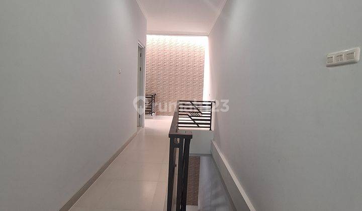 Dijual Rumah Brand New  2 lantai di Pulomas Jakarta Timur  2