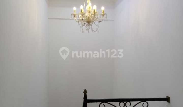 Rumah 3 Lantai di Pelepah Elok Raya Kelapa Gading Jakarta Utara 2