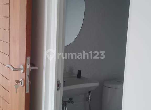 Rumah 2 Lantai di Kav Pondok Kelapa Duren Sawit, Jakarta Timur 2