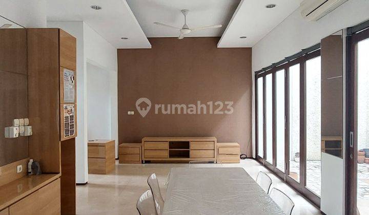 Dijual Rumah 2,5 Lantai di Perumahan Pinang,  Pondok Labu, Jakarta Selatan 1