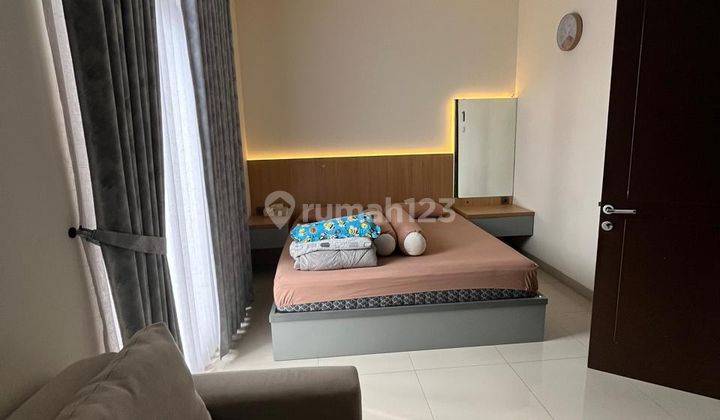 Dijual Rumah 2 Lantai Full Furnished, di Cluster Shinano Jgc Jakarta Timur 2