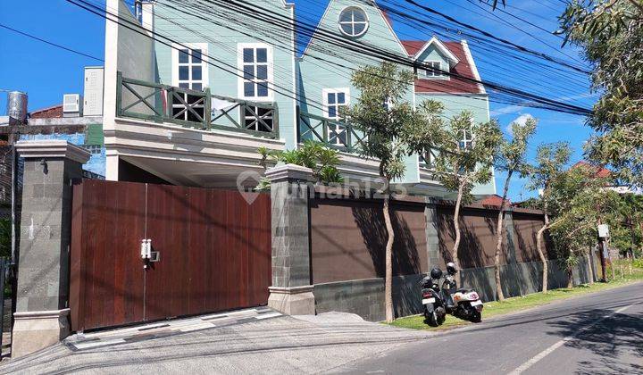 Rumah Baru Style Villa Jl Tegal Cupek Kerobokan Yang Keren 1