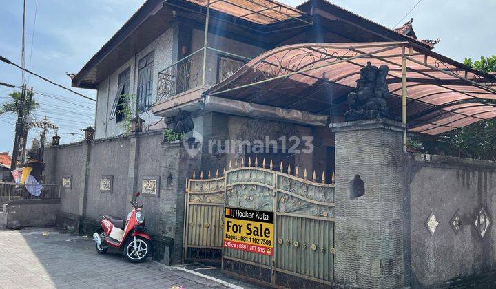 Rumah Jalan Raya Sesetan di Pusat Kota Denpasar 1