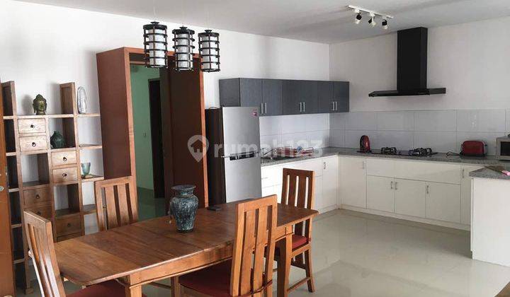 Rumah Style Villa Jl Puri Priskila Kerobokan Yang Menawan 2