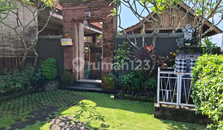 Ruang Usaha Kuliner Jalan Mudutaki  Badung  yang Menguntungkan