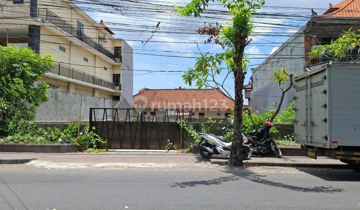 Land on Jl Raya Uluwatu Kedongonan Suitable for All Businesses,  1