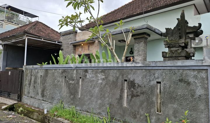 Minimalist Rental House in Lukluk Suitable for Small Families 2