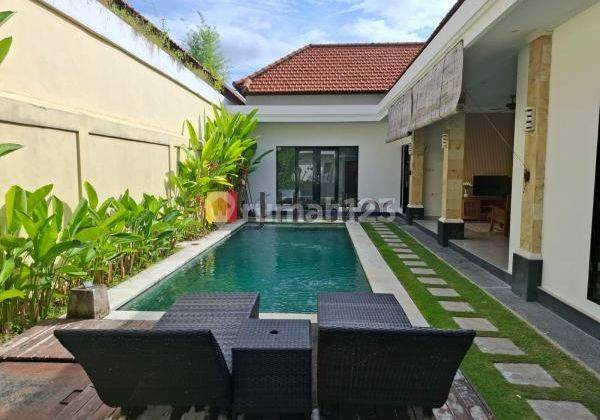 Beautiful 3 Bedroom Furnished Villa in Bumbak, Umalas, Close to Canggu and Seminyak 1