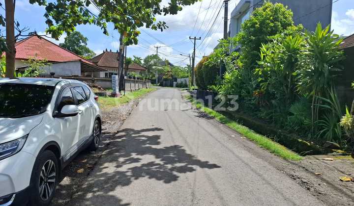 Strategic Land in the Tumbak Bayuh Canggu Area, suitable for building a Villa.