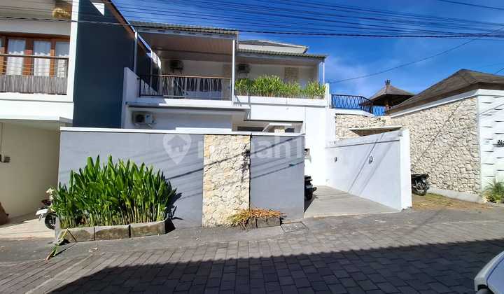Villa Jual Jl Veteran Tumbakbayuh Badung cocok buat Investasi 1