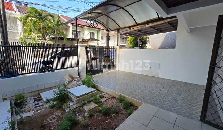 Dijual Rumah 2 Lt.muara Karang Siap Huni 2
