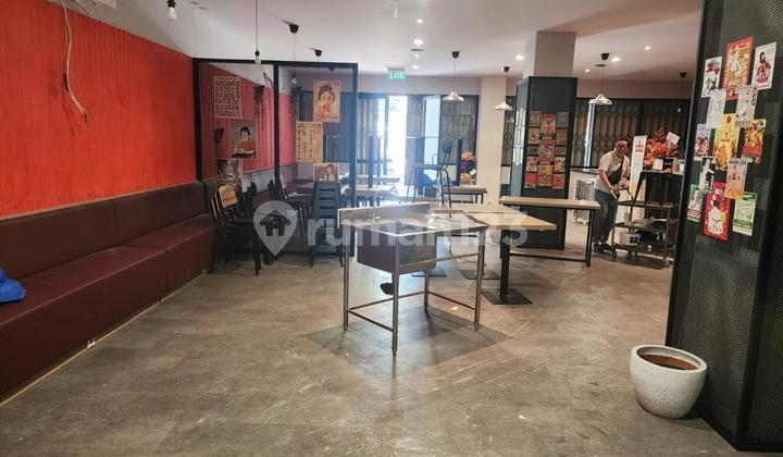 Disewakan Ruko Gandeng 3 Lt Muara Karang