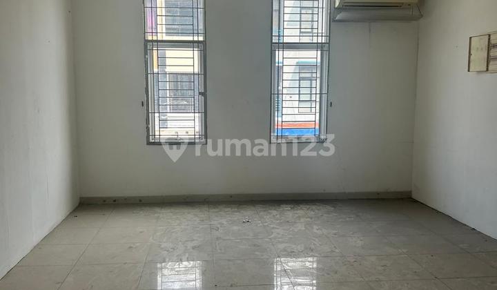 For Sale 3.5 Story Shop House Ready to Occupy Muara Karang 2