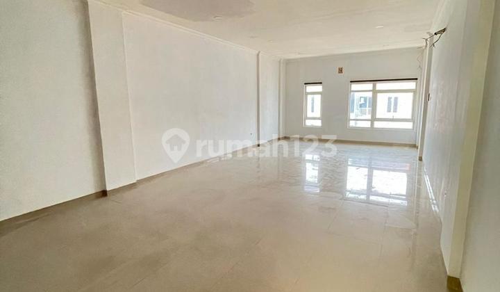 For Rent Fast 3.5 LT Shop House Ready to Occupy Muara Karang