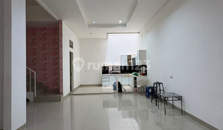 Dijual Rumah Minimalis Rapih Muara Karang
