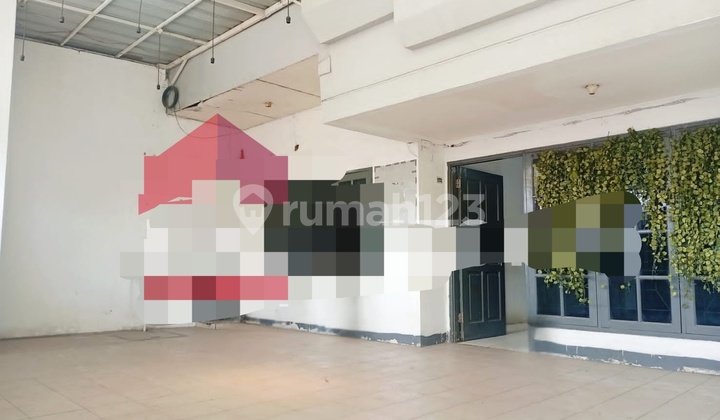 For Sale/For Rent Commercial House Ex Restaurant Muara Karang