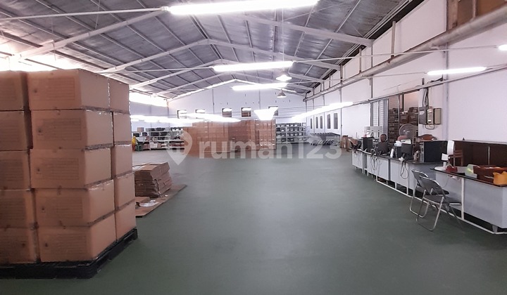 For Sale Large Wooden Warehouse in Kapuk Strategic Location For Sale Large Wooden Warehouse in Kapuk Strategic Location