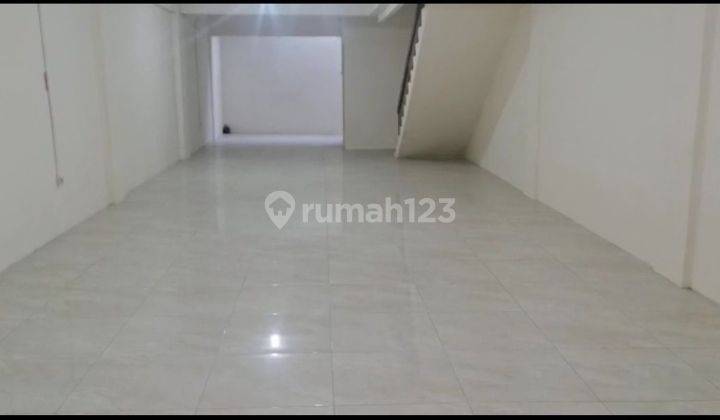 Disewakan / Dijual Ruko 3½ Lt Pangeran Jayakarta Siap Huni 2