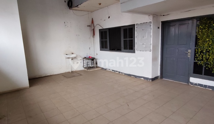 For Sale/For Rent Commercial House Ex Restaurant Muara Karang For Sale/For Rent Commercial House Ex Restaurant Muara Karang