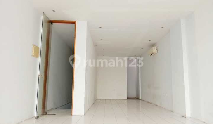For Sale: 4-Story Shop House in Muara Karang, Near the Market 2