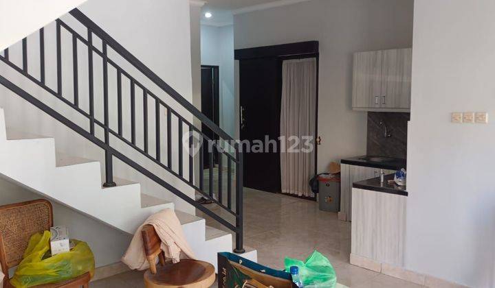 RUMAH FURNISHED 2 LANTAI ONE GATE SYSTEM DI TUKAD BATANGHARI DENPASAR 2