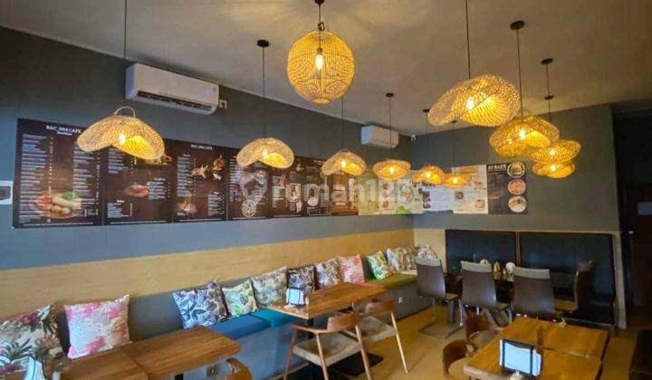 CAFE IN SEMINYAK WITH 60 SEATS WITH PREMIUM QUALITY 2