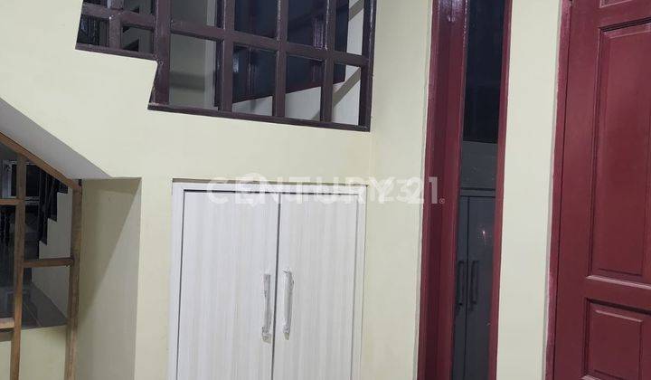 Di  Rumah Di Bekasi Villa Cibening 2