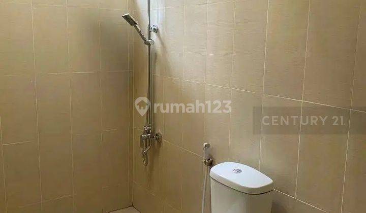 Di Sewakan Rumah Homey Cluster Sektor 9 Bintaro Posisi Hoek 2