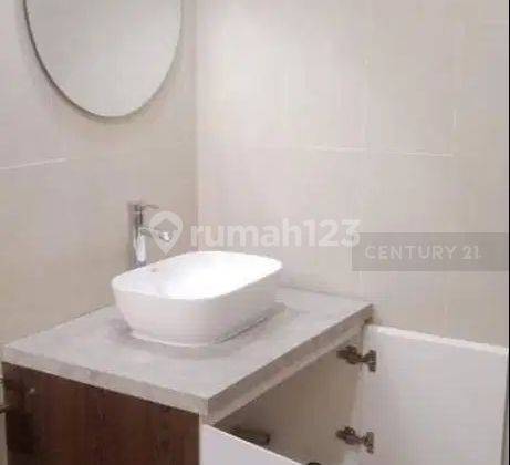 Di Sewakan Rumah Homey Cluster Sektor 9 Bintaro Posisi Hoek 2