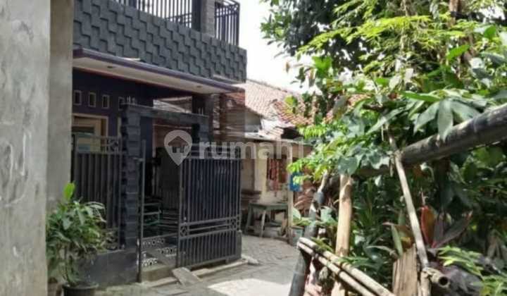 Ready-to-Live House suitable for Employee Residence in Cipadu 2