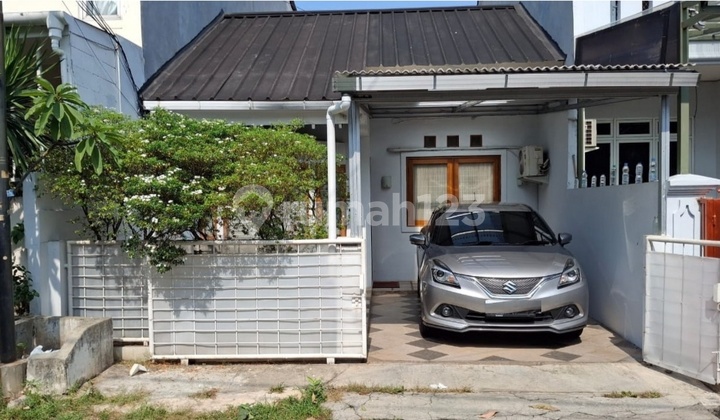 Rumah Bagus Bersih Minimalis Siap Huni Sektor 4 Bintaro