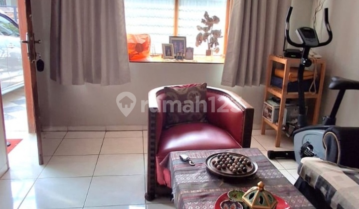 Rumah Bagus Bersih Minimalis Siap Huni Sektor 4 Bintaro 2