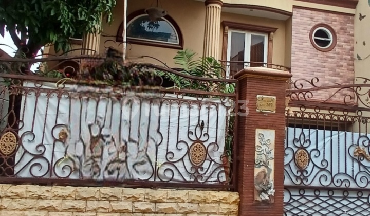 Cantik Mewah Murah 2 1/2 lt Luas lokasi strategis di Karang Tengah