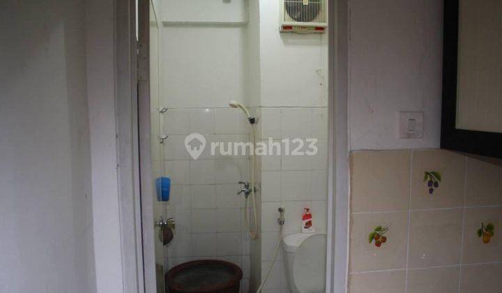 Apartemen full furnished di Petukangan dekat dengan Halte TJ Petukangan  2