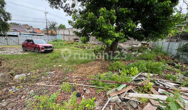 Lot for rent, Suitable for Business. Strategic location in Pondok Aren. Lot for rent, Suitable for Business. Strategic location in Pondok Aren.