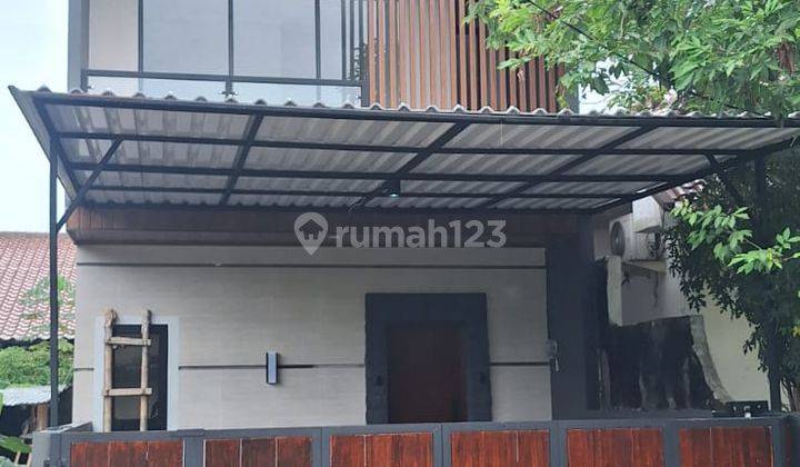 Rumah Baru Cantik Mewah Dan Elegan Strategis Di Jalan Ratna, Jatikramat, Bekasi 1