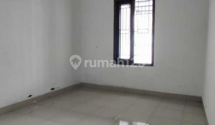 Dijual Rumah Seken Murah, di Jalan Celepuk Jatimakmur Kec. Pondok Gede Kota Bekasi. ~tfk 2